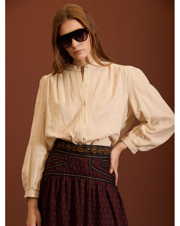 BLUSA ALGODÓN BORDADA MEISIE